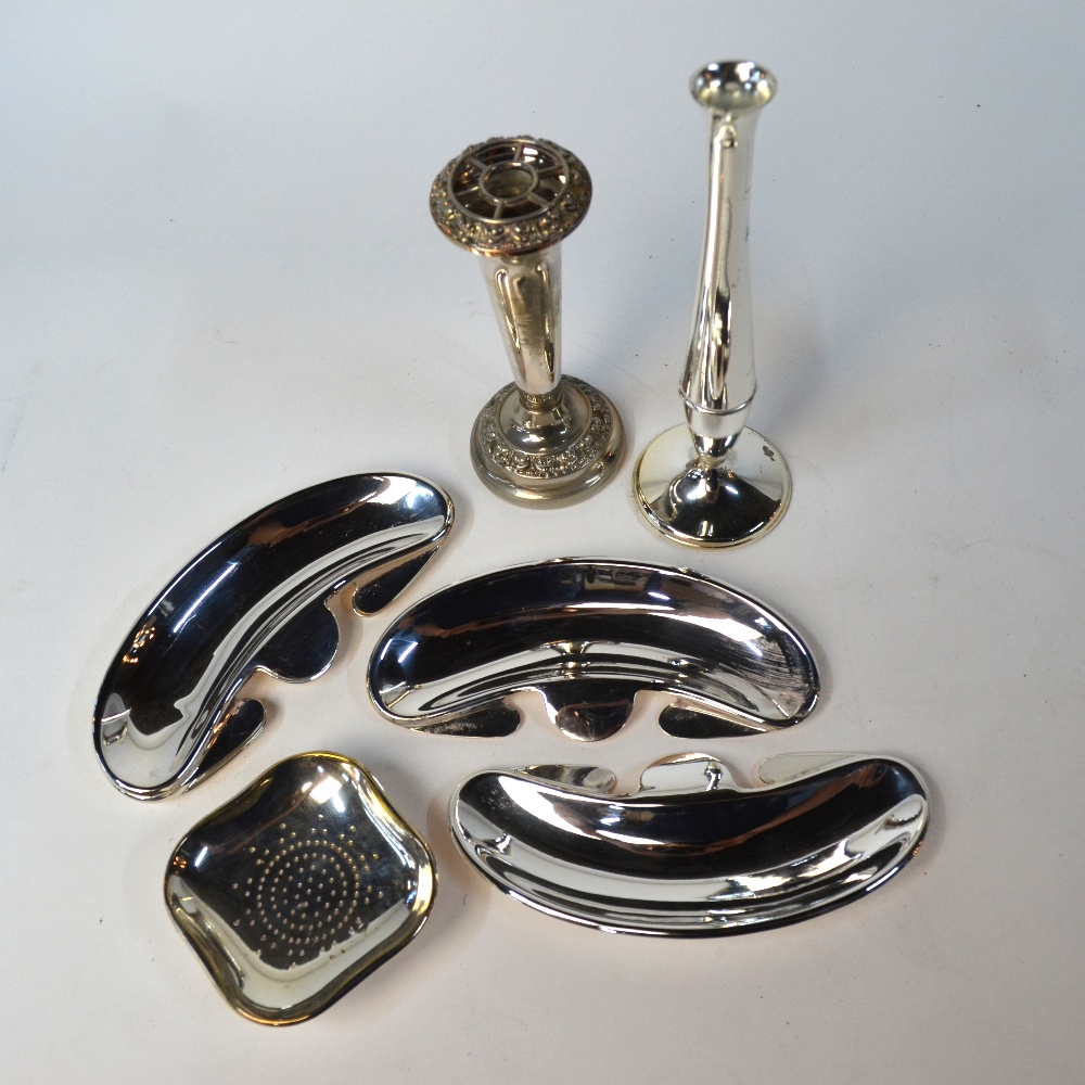 A quantity of plated table-wares, including continental dessert knives and forks, sauce boat, - Image 3 of 6
