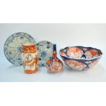 Five pieces of Asian porcelain,