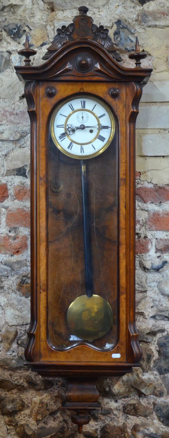 A Victorian / Edwardian walnut cased 'Vienna Regulator' wall clock,