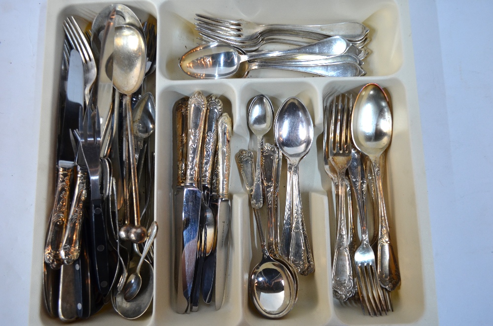 A set of six tablespoons and forks with floral embossed handles, stamped 800, - Image 6 of 6