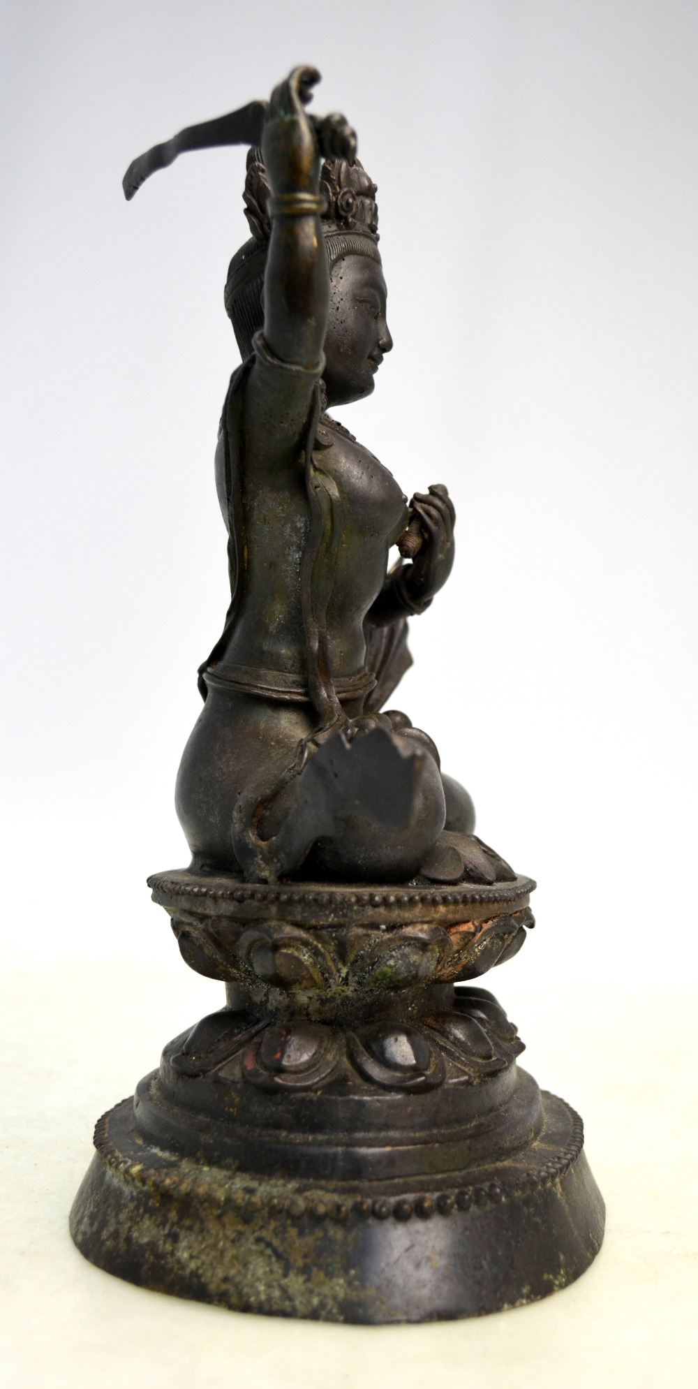 A Tantric figure of a Deity, seated in dhyanasana on a lotus base, - Image 4 of 8