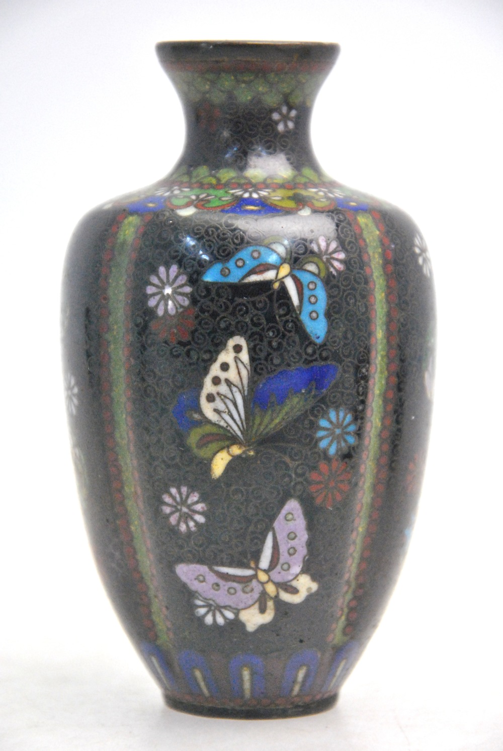 Seven small cloisonne enamel vases, the tallest 12 cm high, - Image 4 of 5