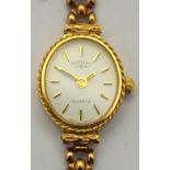 A lady's 9ct gold Rotary wristwatch with quartz movement bracelet strap, 9.