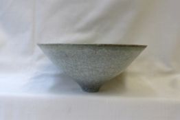 Peter Lane, a studio pottery pedestal bowl with a crackle glaze and red rim,