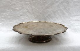 A George VI silver pedestal bowl with a shaped rim on a pedestal foot, Birmingham, 1948,
