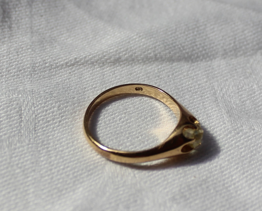 A diamond set signet ring the oval stone claw set in yellow metal to a yellow metal shank - Image 3 of 3