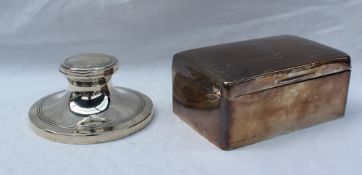 A George V silver desk inkwell, London,