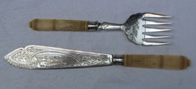 A pair of late Victorian electroplated and silver collared fish servers, Sheffield, 1897,