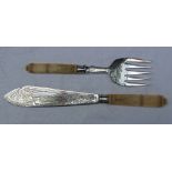 A pair of late Victorian electroplated and silver collared fish servers, Sheffield, 1897,