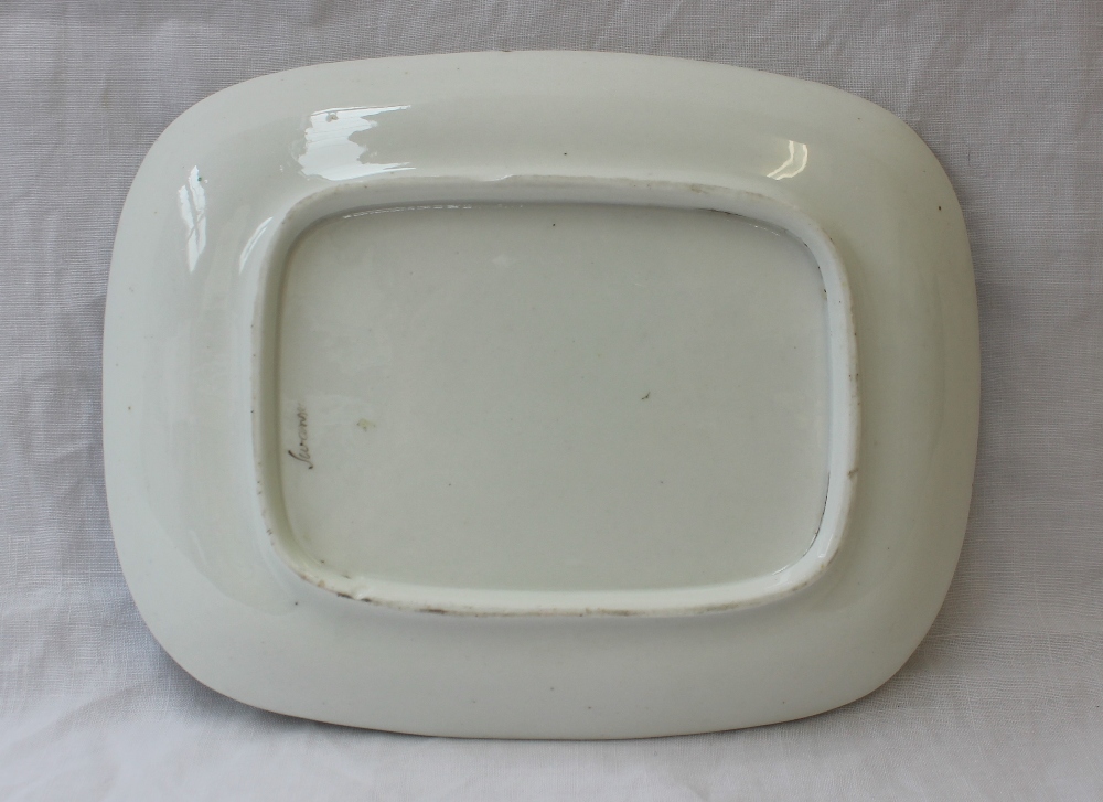 A Swansea porcelain tea pot stand of rectangular form decorated with a continuous band of vines and - Image 4 of 5