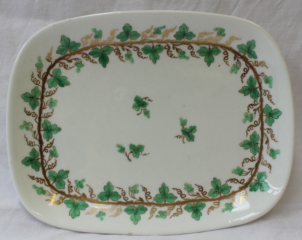 A Swansea porcelain tea pot stand of rectangular form decorated with a continuous band of vines and - Image 2 of 5