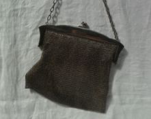 A George V silver mesh purse, import marks for Chester, 1918, approximately 340 grams 19.