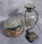 A George V Silver topped scent bottle, inscribed to the top "Linda from Gee 1919, Birmingham,
