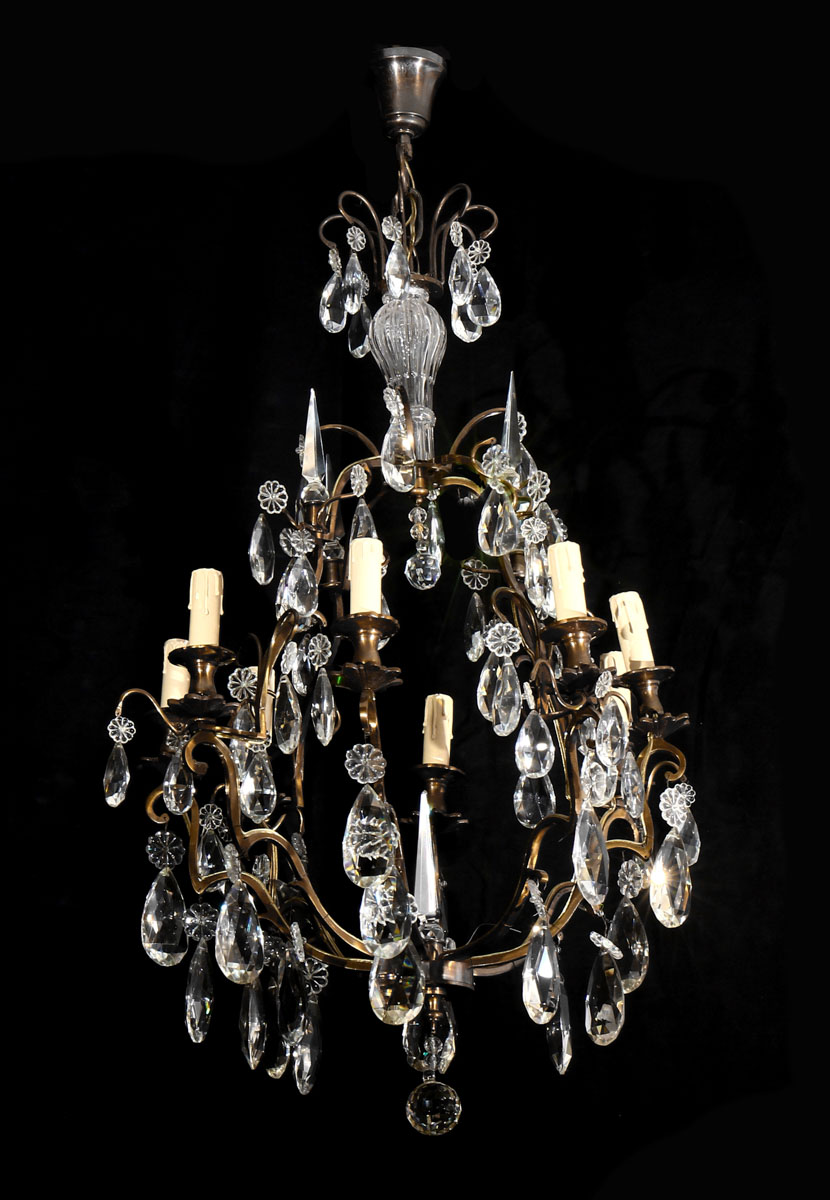 CHANDELIER