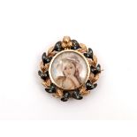 BROOCH WITH GIRL