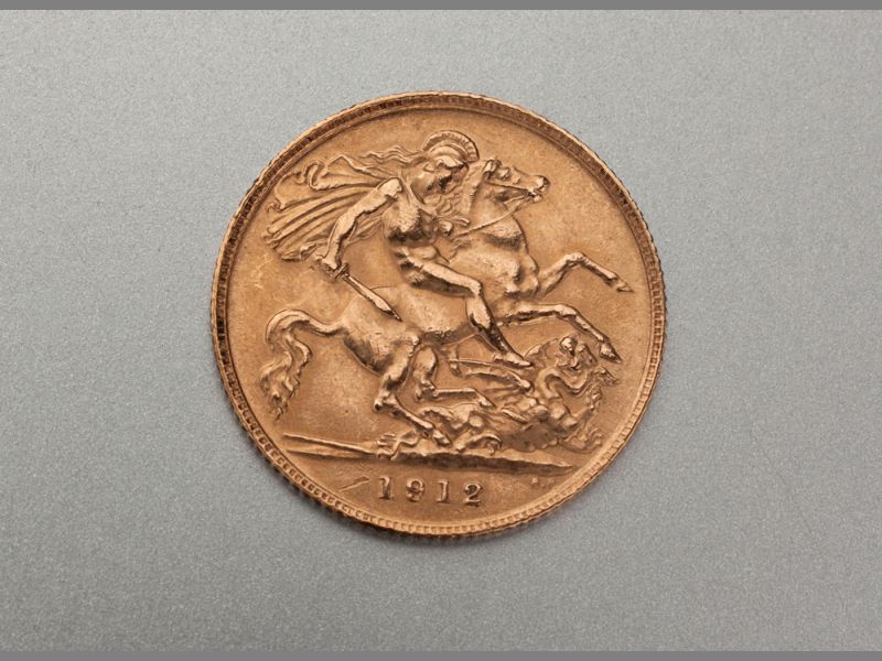 THREE HALF SOVEREIGNS dated 1896, 1908 and 1912, 12g, (3). - Image 3 of 4