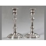 A PAIR OF 20TH CENTURY SILVER CANDLESTICKS, SHEFFIELD 1966, JAMES DEAKIN & SONS, with removable