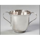 A GEORGE III SILVER TWIN-HANDLED CUP, LONDON 1810, ROBERT GARRARD I, fold-over rim, applied reeded