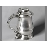 A GEORGE III SILVER TANKARD WITH COVER, LONDON 1763, WILLIAM CRIPPS, hinged cover with scroll-form