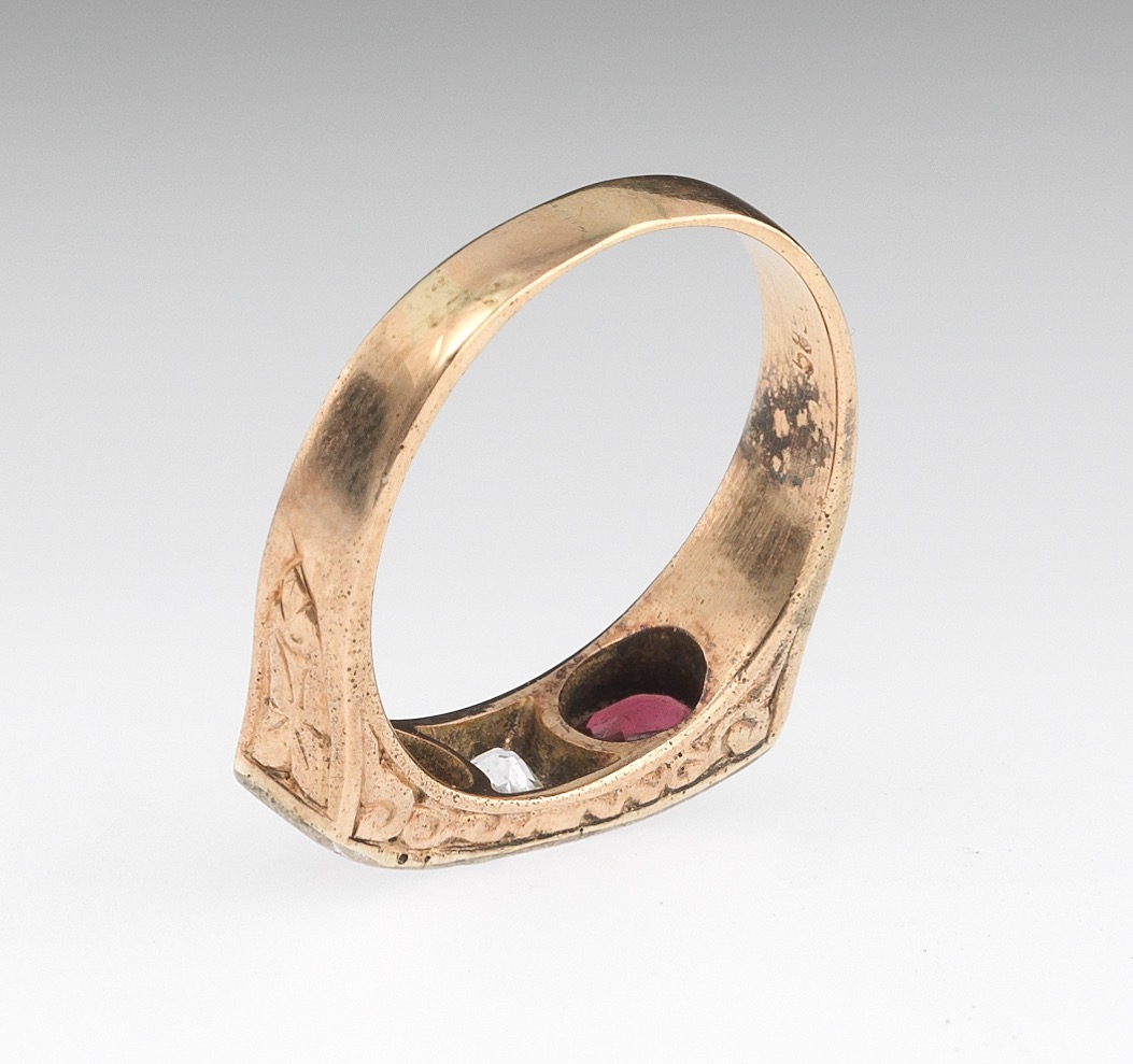 Ladies' Victorian Gold, Diamond and Garnet Saddle Ring - Image 7 of 7