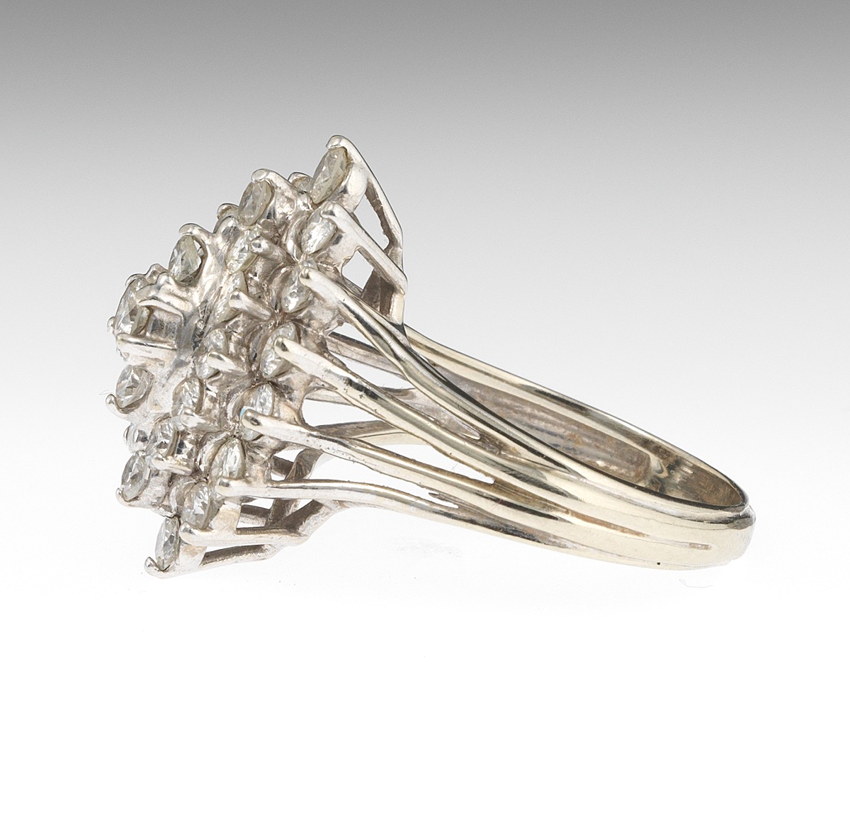 Ladies' Diamond Cluster Ring - Image 5 of 7