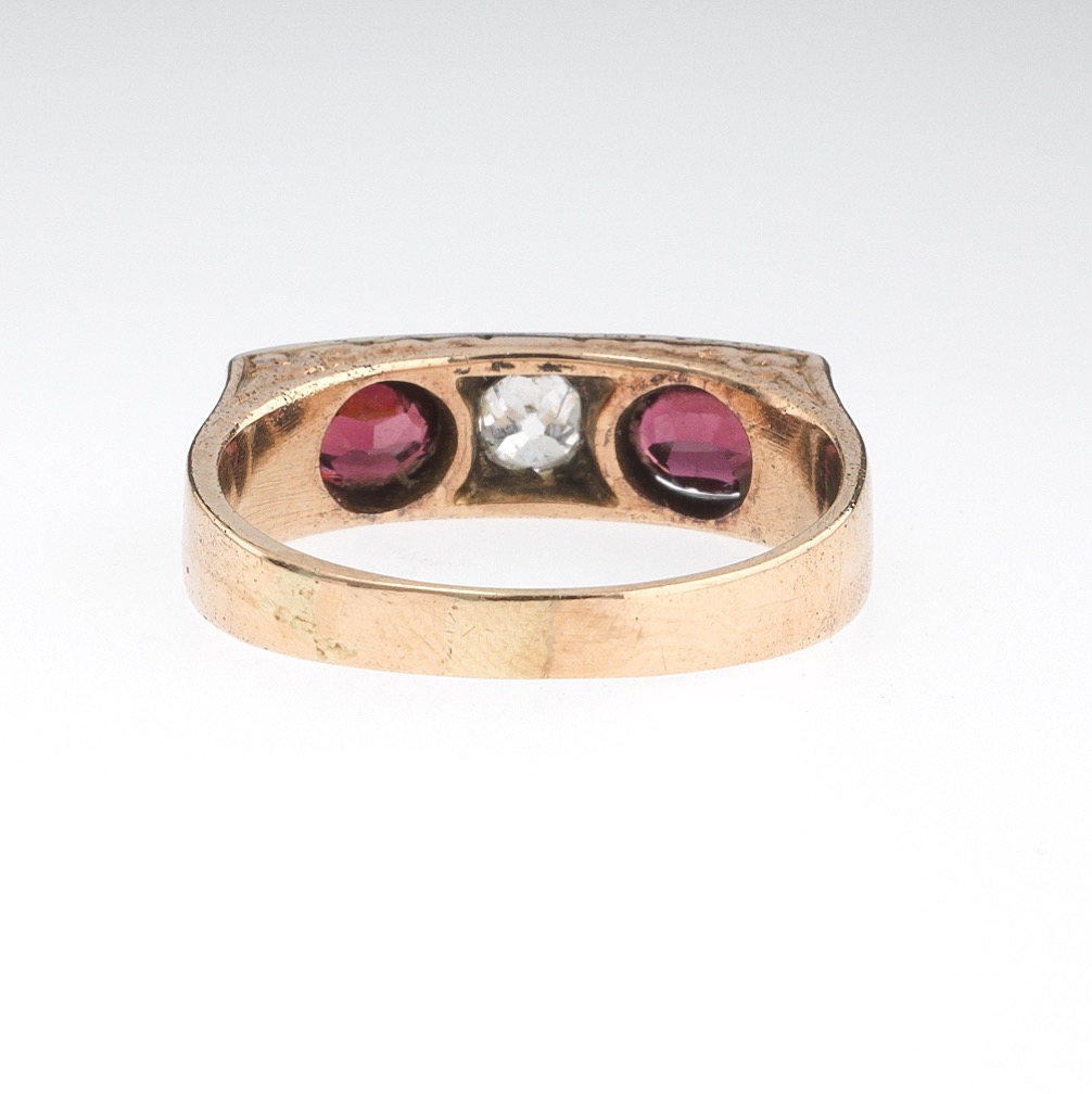 Ladies' Victorian Gold, Diamond and Garnet Saddle Ring - Image 4 of 7