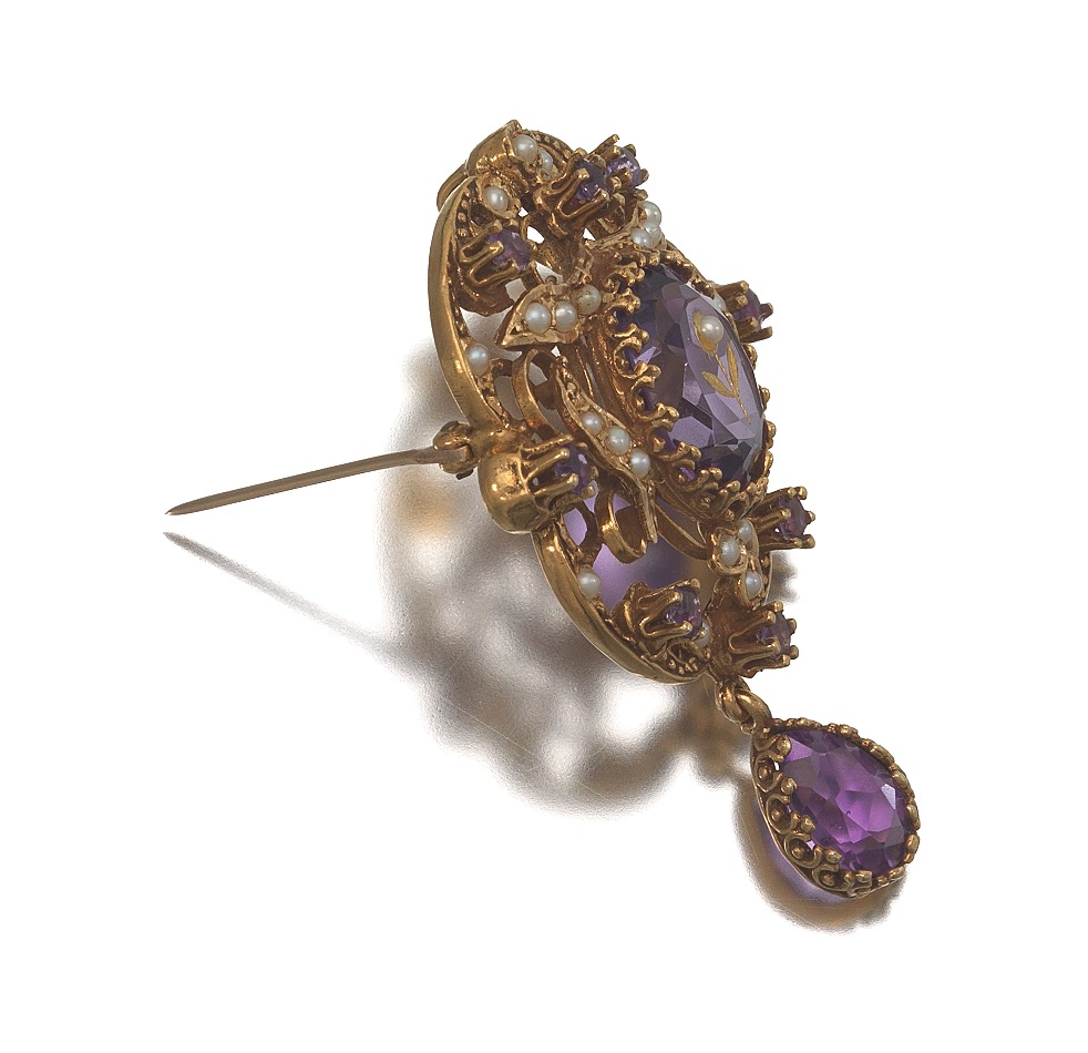 Victorian Style Gold, Amethyst, and Pearl Brooch - Image 4 of 6