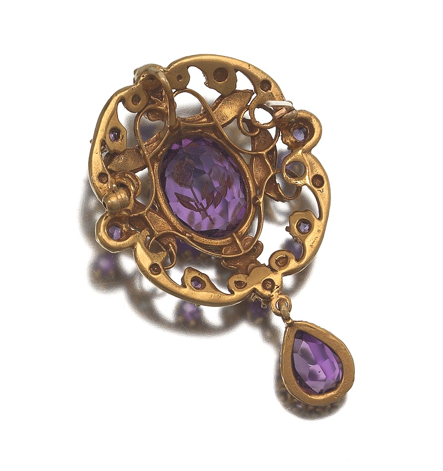 Victorian Style Gold, Amethyst, and Pearl Brooch - Image 6 of 6