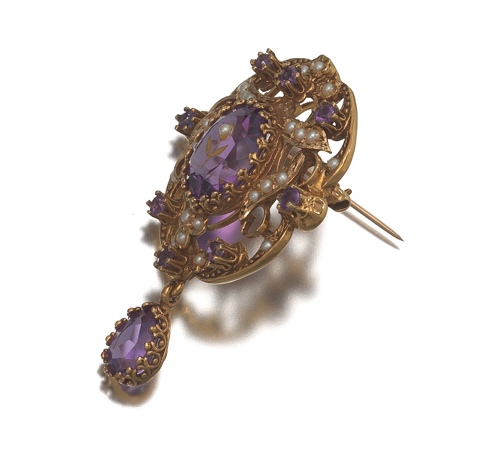 Victorian Style Gold, Amethyst, and Pearl Brooch - Image 3 of 6