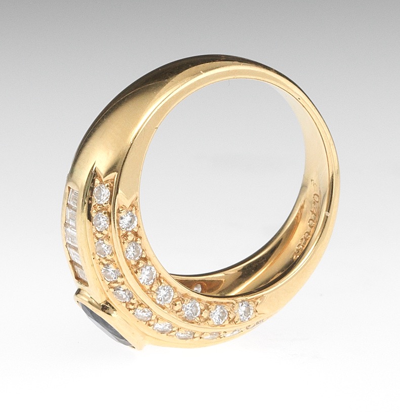 Ladies' Sapphire and Diamond Ring - Image 6 of 7