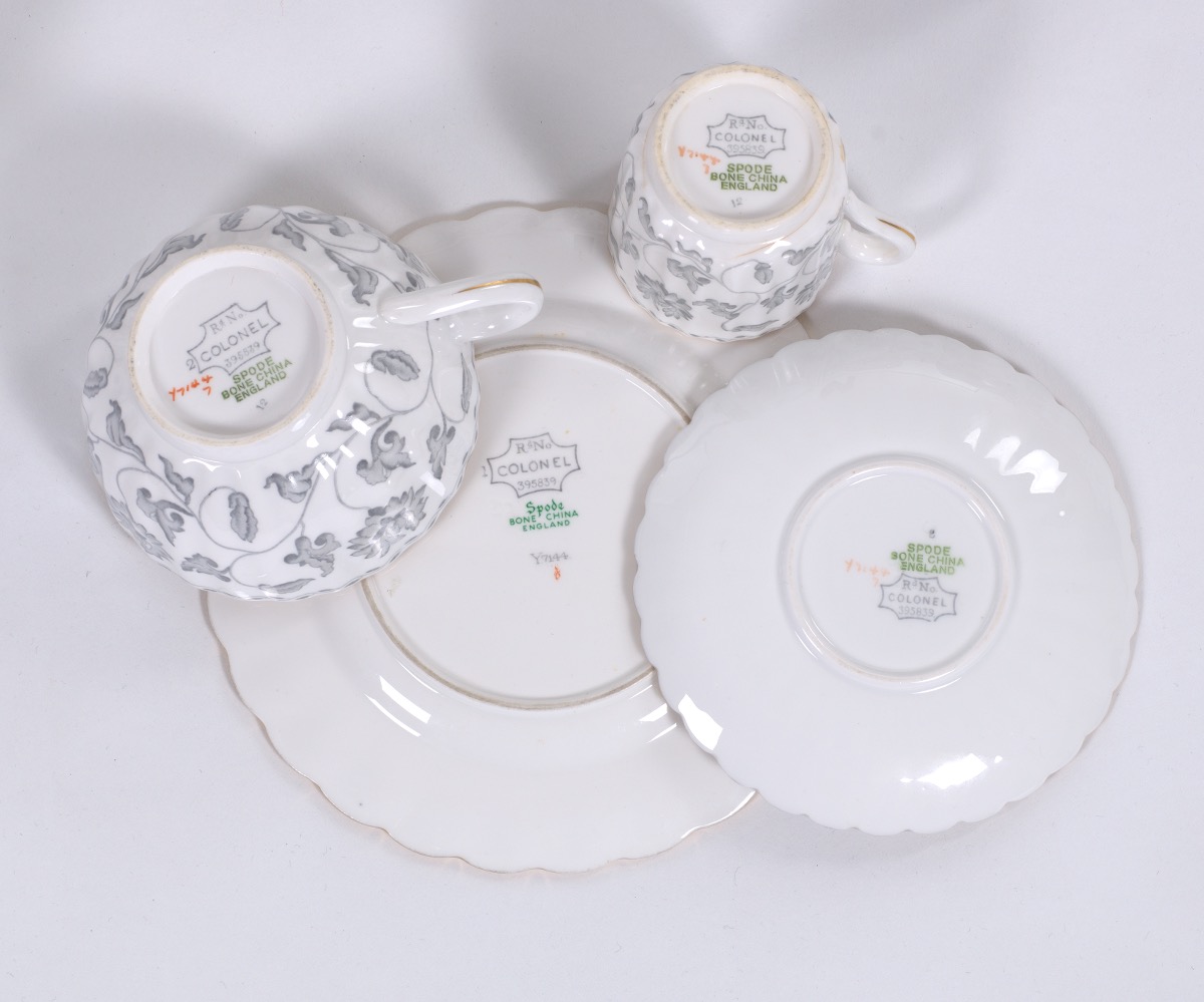 Spode Dinner Service in "Grey Colonel" Pattern - Image 11 of 11