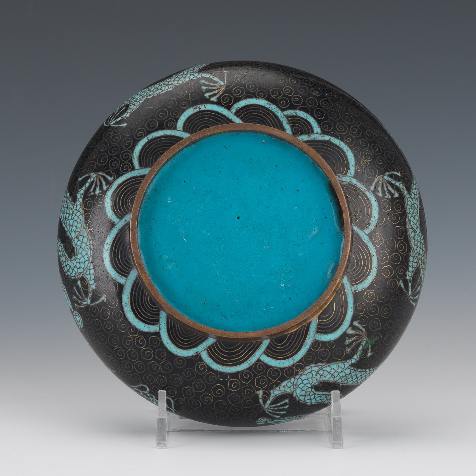 Chinese Cloisonne Enameled Turquoise Double Dragon Bowl, ca. Early 20th century - Image 7 of 7