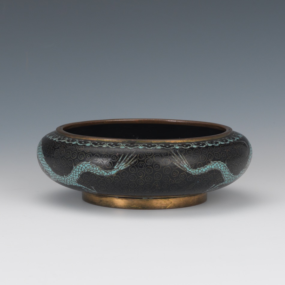 Chinese Cloisonne Enameled Turquoise Double Dragon Bowl, ca. Early 20th century - Image 5 of 7
