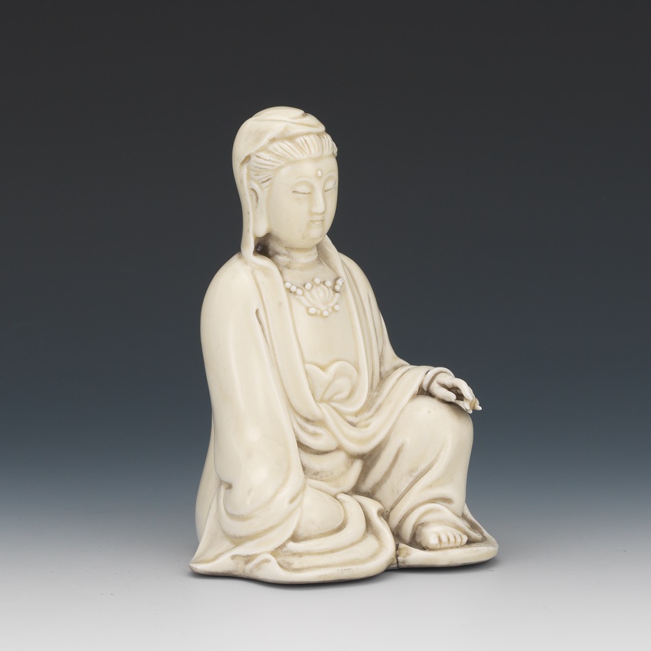 Porcelain Blanc de Chine Seated Guanyin, Bodhisattva of Compassion - Image 5 of 7