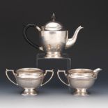 A Lot of Lee & Wigfull for Sheffield Sterling Silver Teapot and Sterling Silver Creamer and Sugar B