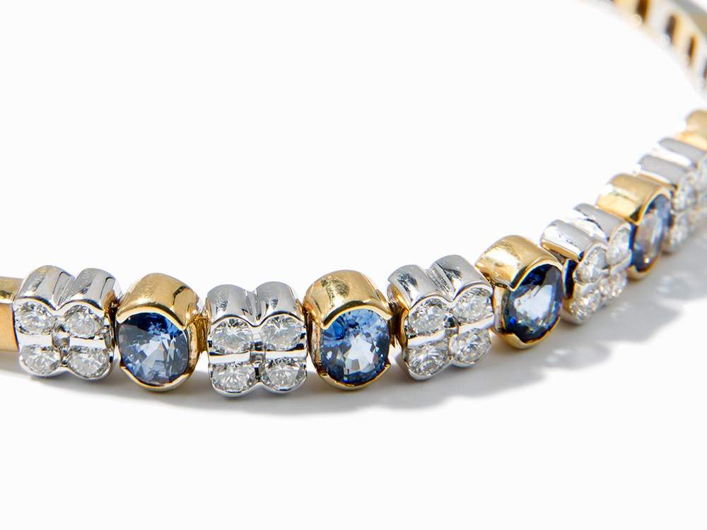 Bracelet with 5 Sapphires of c. 3.5 ct. and 24 Diamonds, 18K 18 karat yellow and white gold - Image 3 of 11