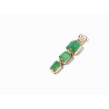 Golden Pendant with 3 Emeralds of c. 3.6 ct., 18 k Yellow Gold 18 karat yellow goldRussia, ca.