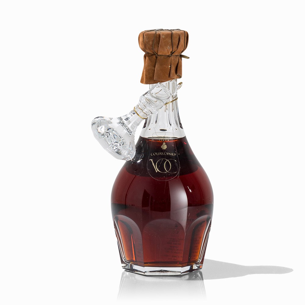 1 Btl. Cognac Courvoisier Extra Voc, Baccarat Crystal Decanter One