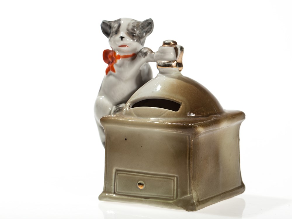 Cute still bank “Coffee mill with cat”, Germany, around 1910 Ceramic, paintedGermany, around