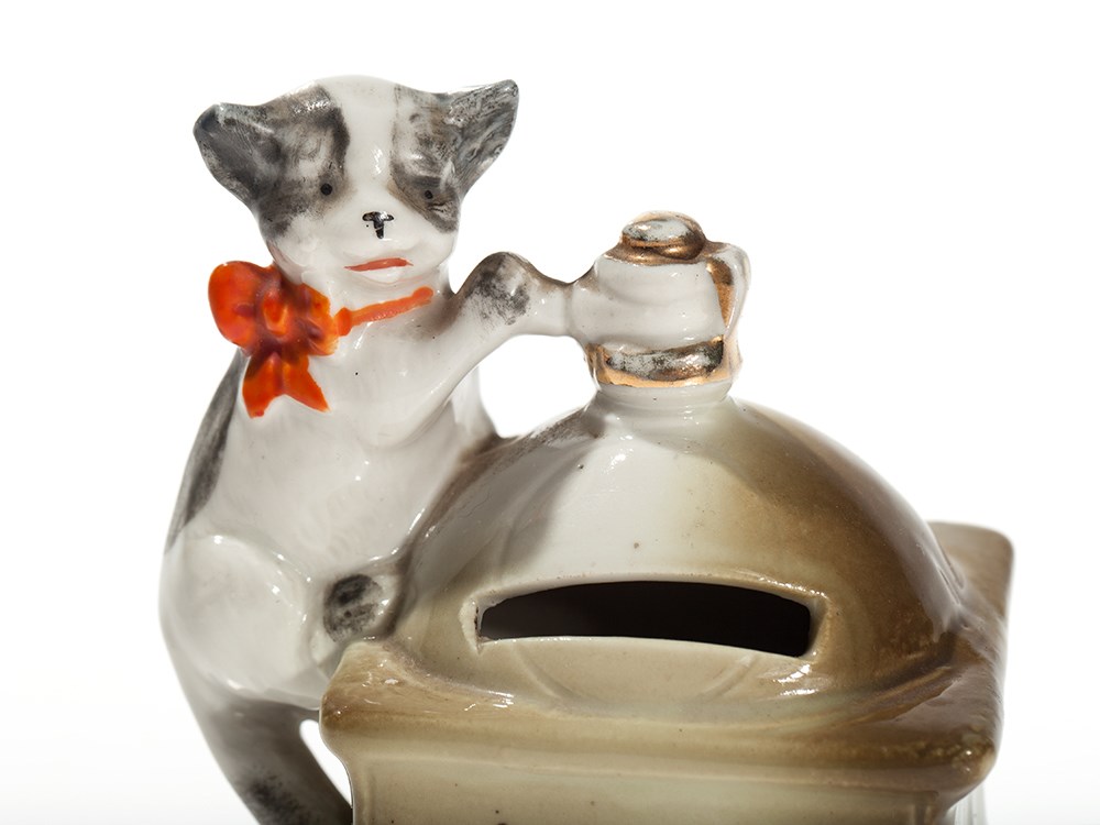 Cute still bank “Coffee mill with cat”, Germany, around 1910 Ceramic, paintedGermany, around - Image 2 of 7