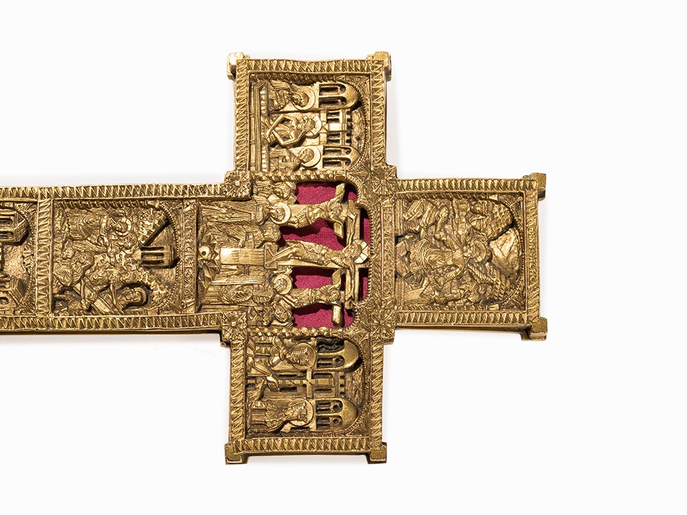 An Orthodox Reliquary Cross, France, Late 19th Century BrassFrance, late 19th century, in the manner - Image 4 of 7