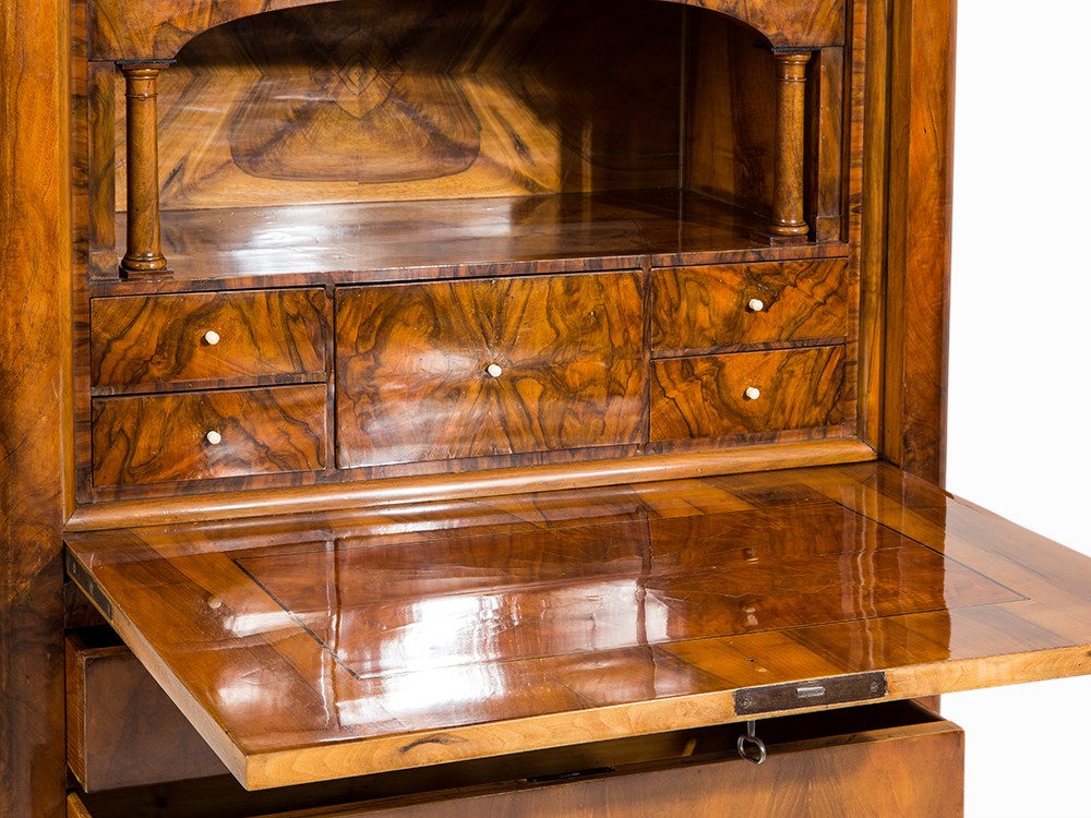 A Biedermeier-Secrétaire à Abattant, Germany, 1st H 19th C Softwood body, walnut, veneered and - Image 3 of 11