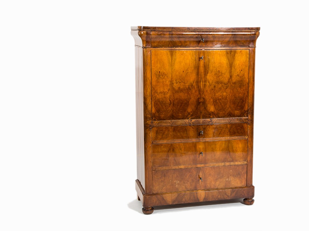 A Biedermeier-Secrétaire à Abattant, Germany, 1st H 19th C Softwood body, walnut, veneered and