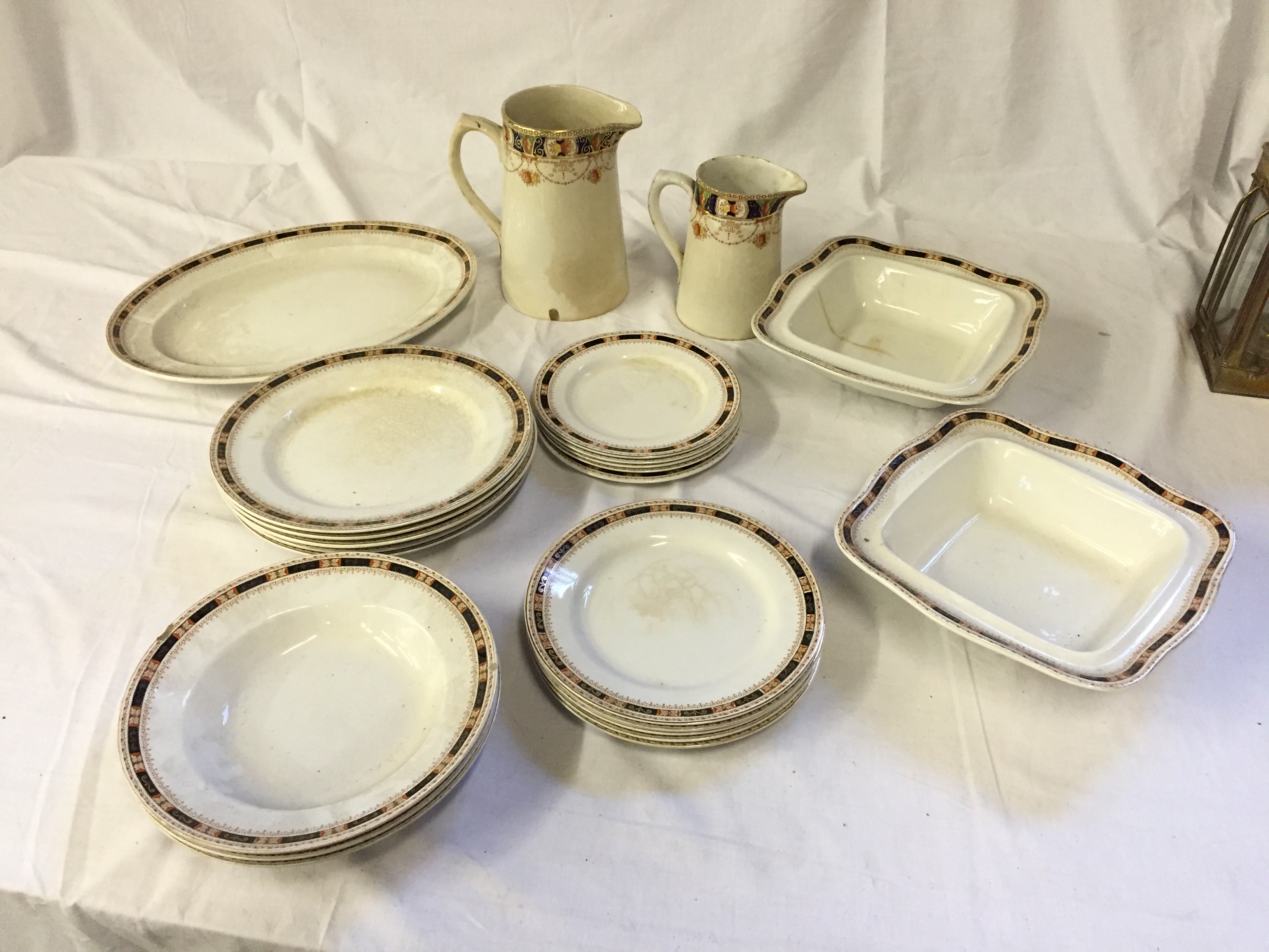 A part dinner service