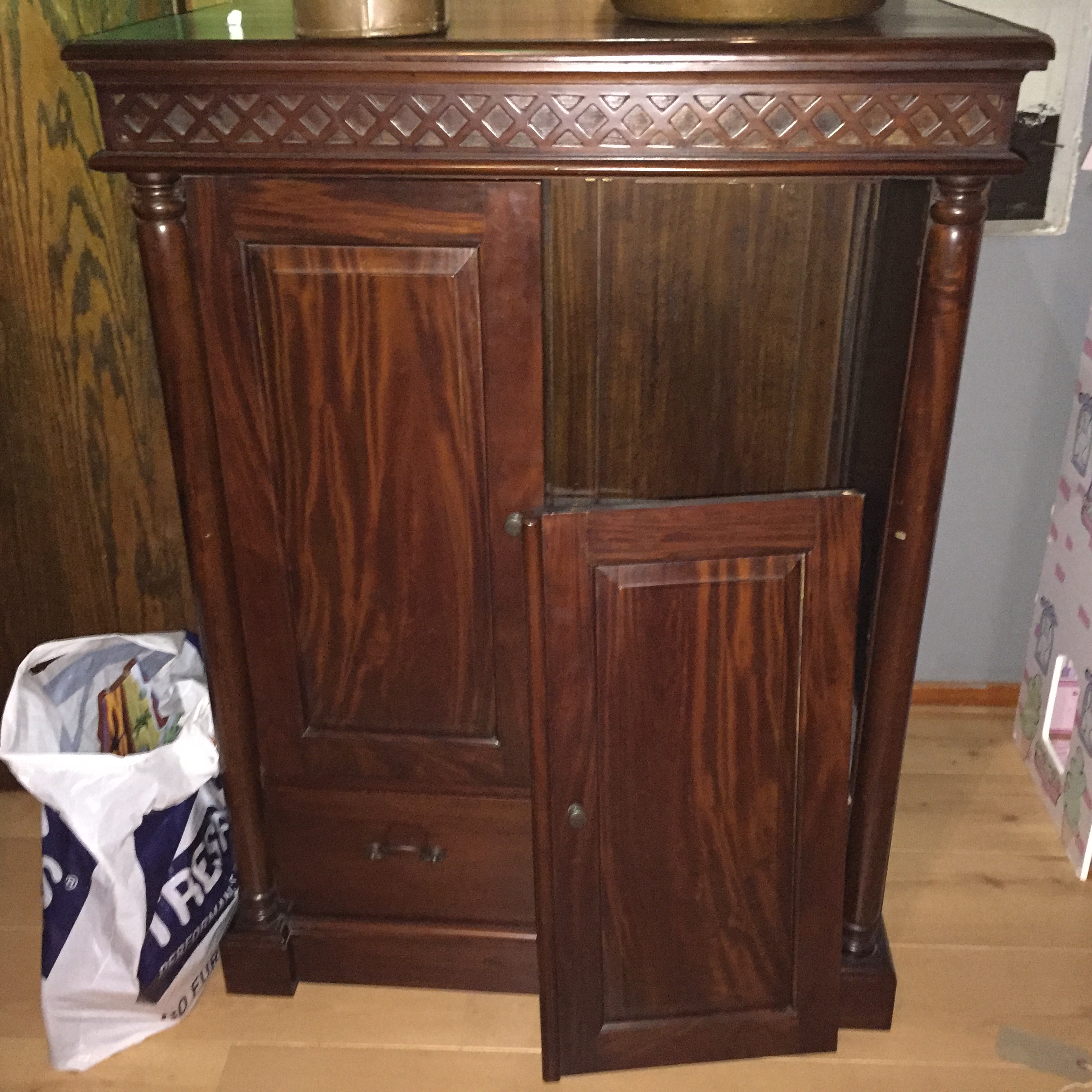 A dark wood television cabinet with drawer beneath. Needs slight repair to door. - Image 3 of 3