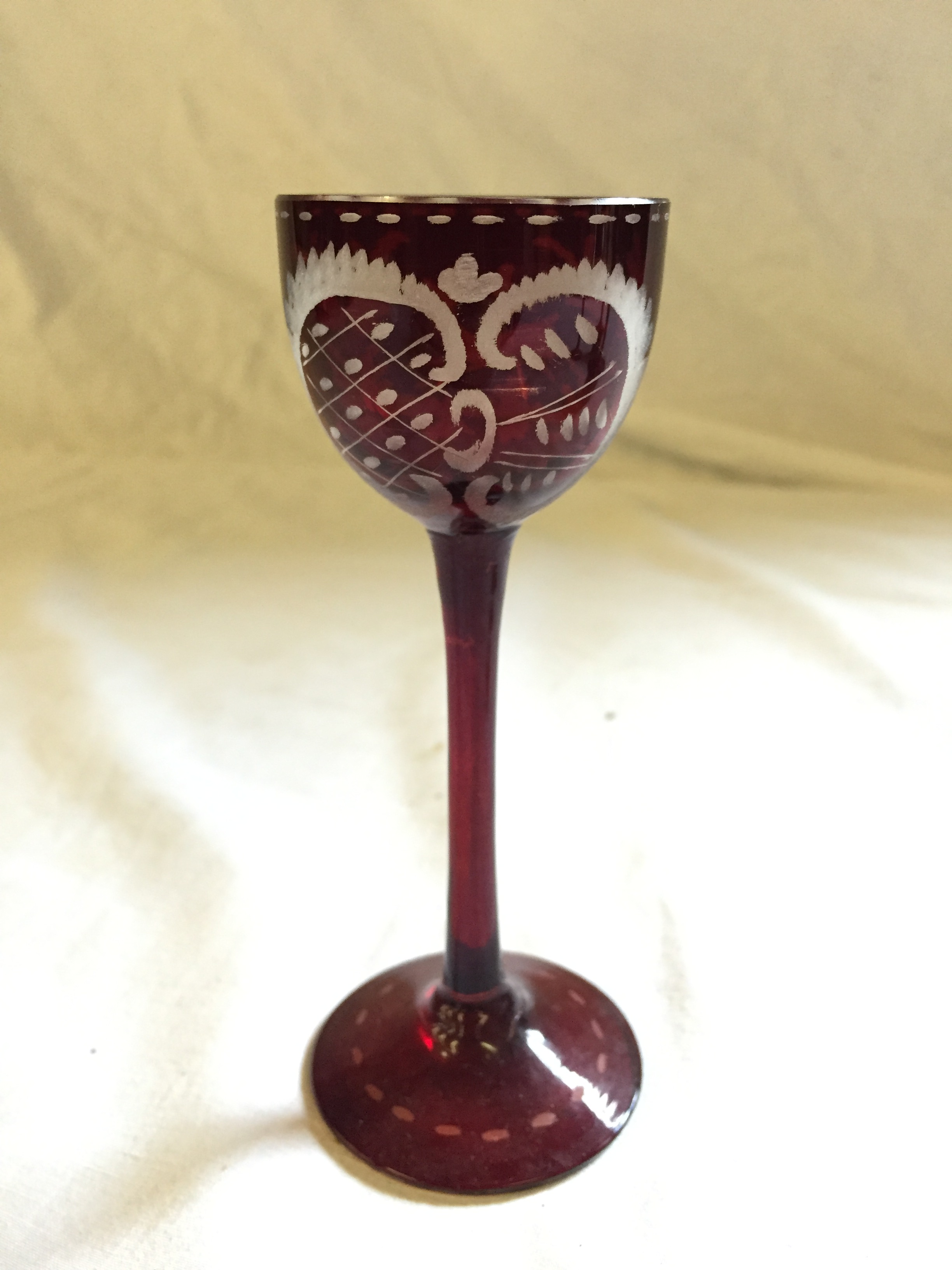 Four Bohemian ruby etched liquor glasses. - Image 2 of 4