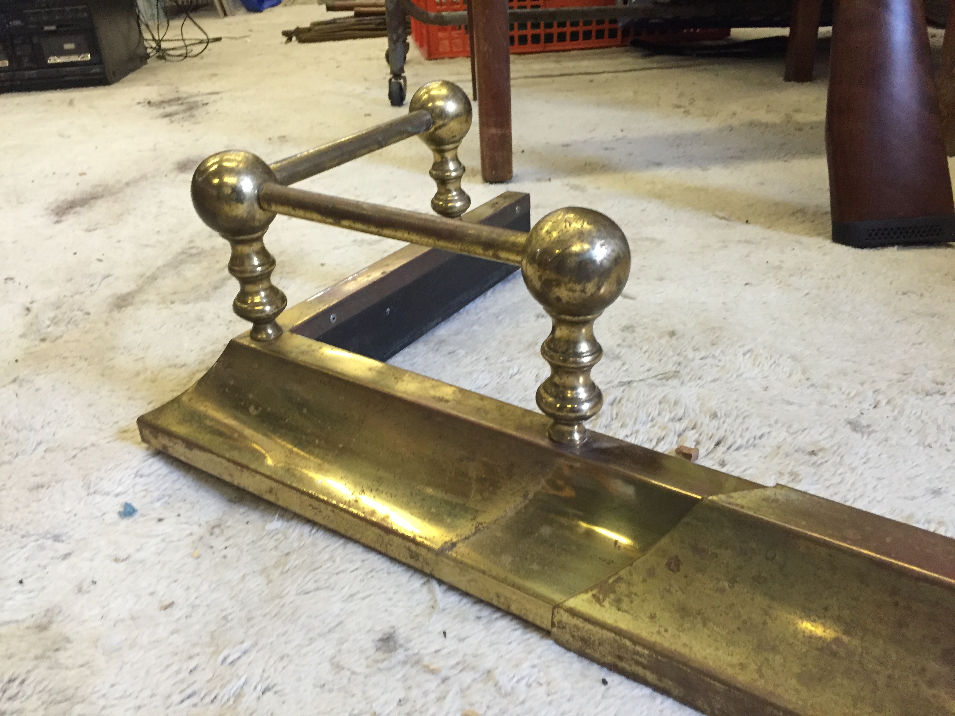 An extending brass fender. - Image 2 of 2