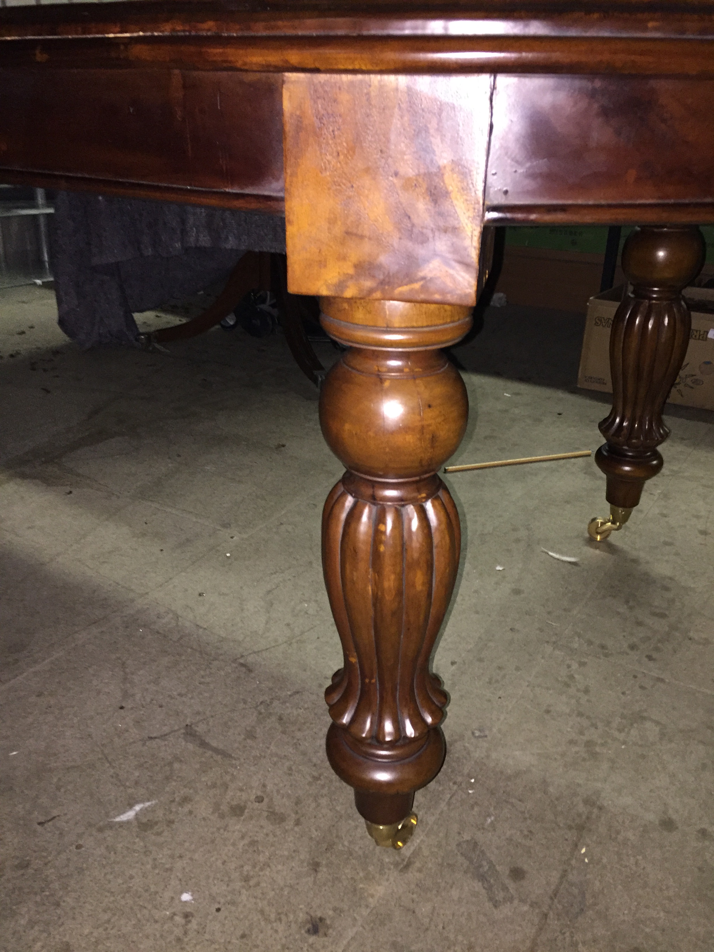 A large mahogany winding dining table 760 mm x 2730 mm x 1100 mm. - Image 2 of 3