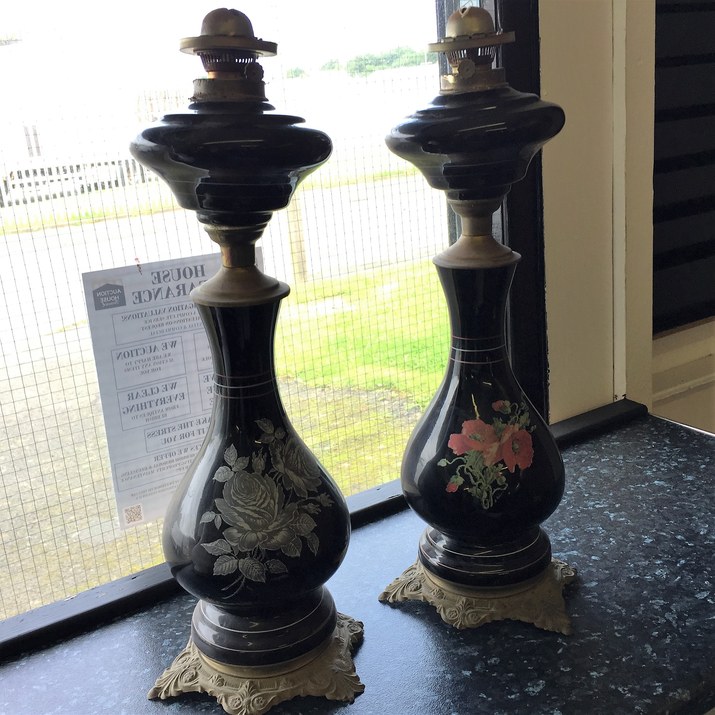 Two Victorian oil lamps without glass.