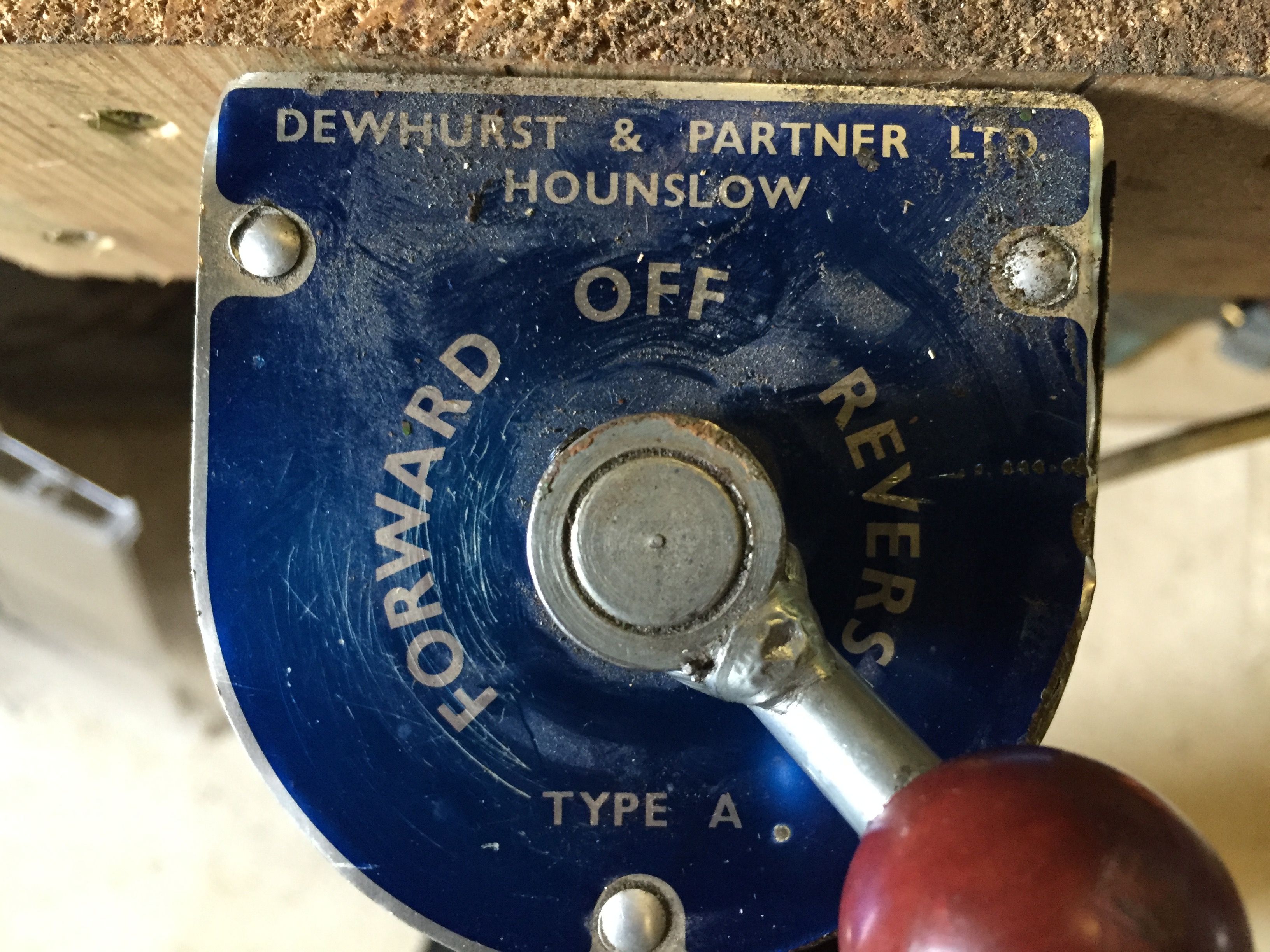 A Myford metal lathe Nottingham England mounted on a steel box tube bench. - Image 15 of 15